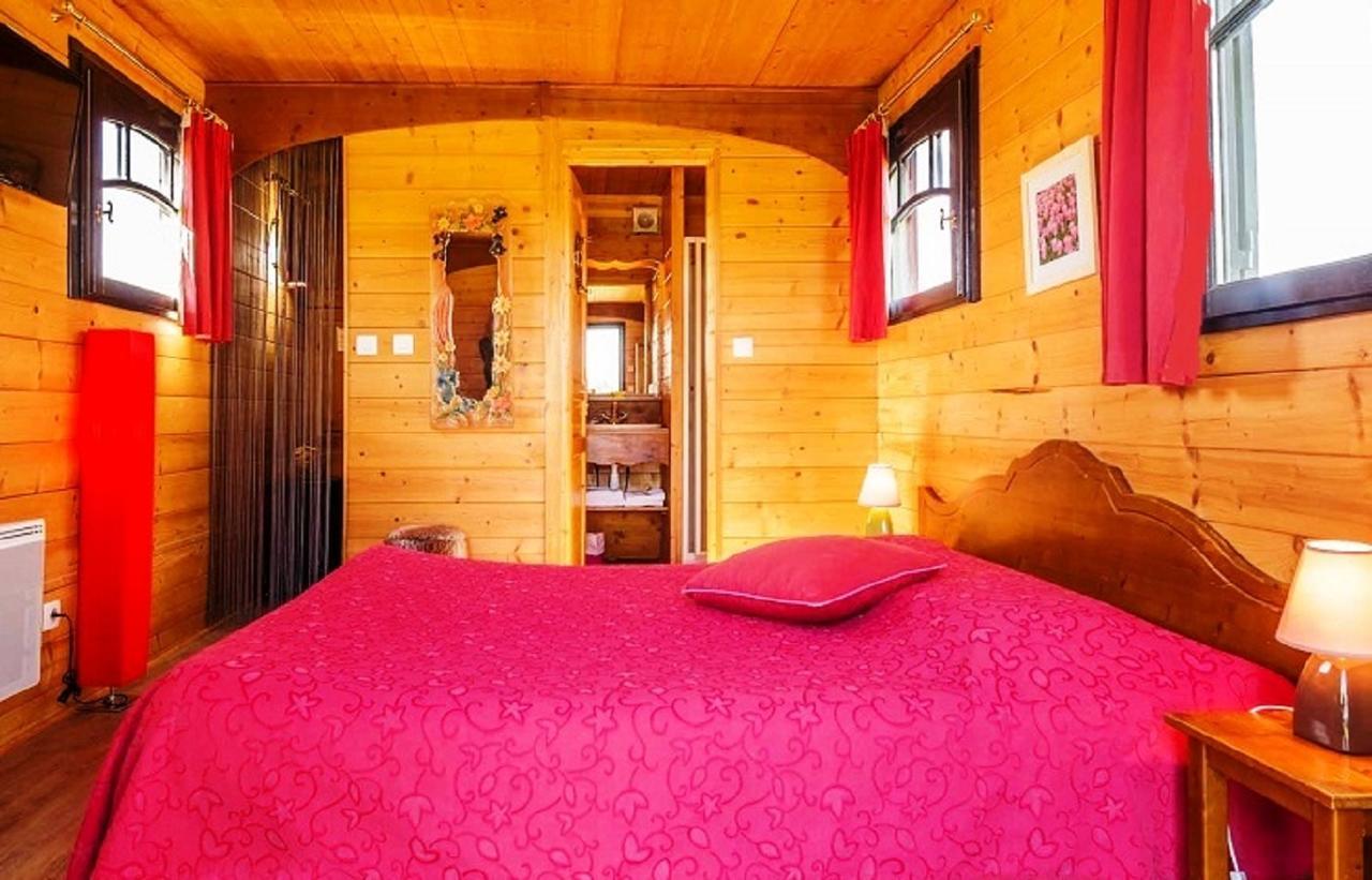 Domaine De La Chaux De Revel Konuk evi Saint-Martin-Valmeroux Dış mekan fotoğraf